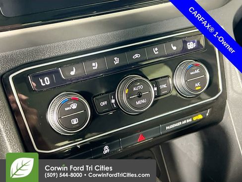 Used 2021 Volkswagen Atlas Cross Sport SEL Premium R-Line AWD/4WD image 9