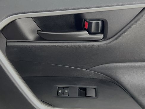 Used 2024 Toyota RAV4 LE image 31