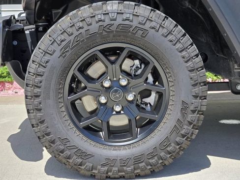 Certified 2025 Jeep Wrangler Unlimited Sport AWD/4WD image 13