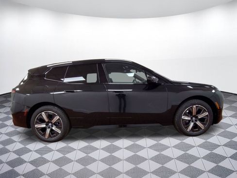 New 2026 BMW iX xDrive60 w/ Premium Package image 6