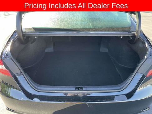 Used 2024 Toyota Camry XSE FWD image 13