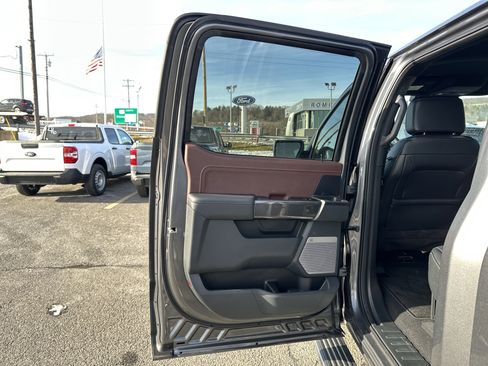 Used 2023 Ford F150 Lariat w/ Equipment Group 502A High image 28