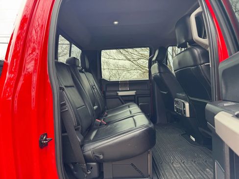 Used 2019 Ford F350 Lariat w/ Chrome Package image 18