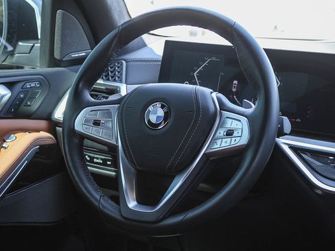 Certified 2026 BMW X7 xDrive40i AWD/4WD image 15