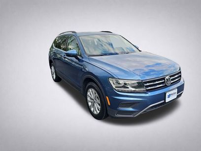 Used 2019 Volkswagen Tiguan SE w/ Panoramic Sunroof Package