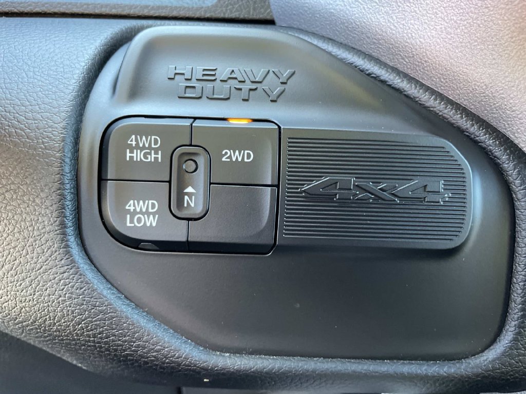 Used 2024 RAM 3500 Laramie w/ Night Edition AWD/4WD image 46