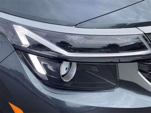 New 2026 Kia Seltos S image 7