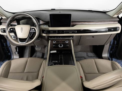 Used 2021 Lincoln Aviator Reserve w/ Class IV Trailer Tow Package image 36