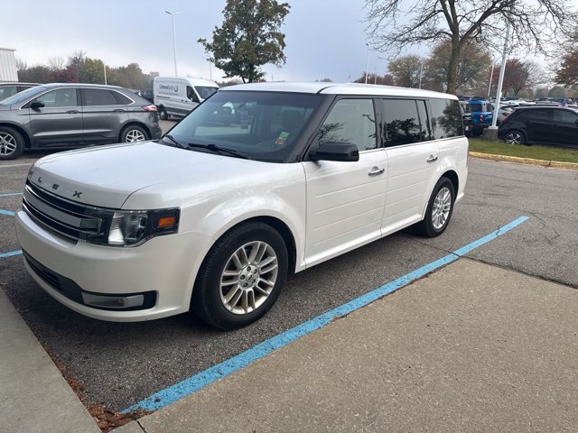 Used 2016 Ford Flex SEL w/ Equipment Group 202A AWD/4WD image 1
