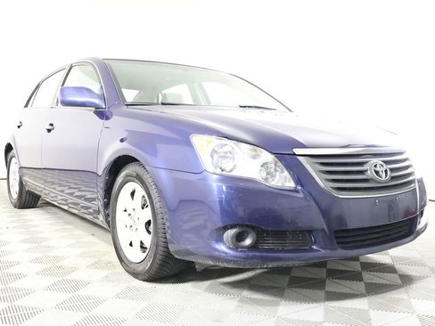 Used 2008 Toyota Avalon XL image 3