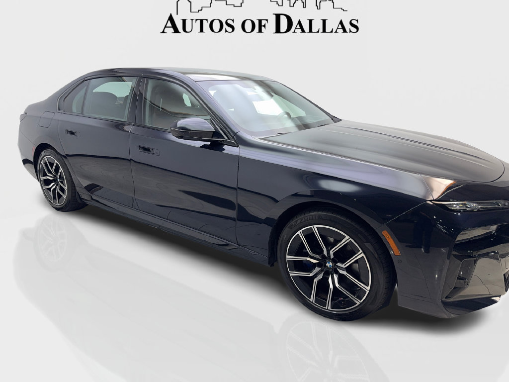 Used 2024 BMW i7 xDrive60 w/ Executive Package AWD/4WD image 14
