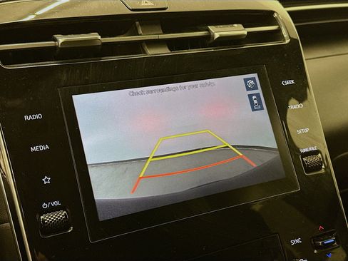 Used 2024 Hyundai Santa Cruz SEL AWD/4WD image 22