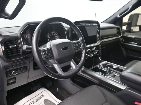 Used 2022 Ford F150 XLT w/ Equipment Group 302A High image 14