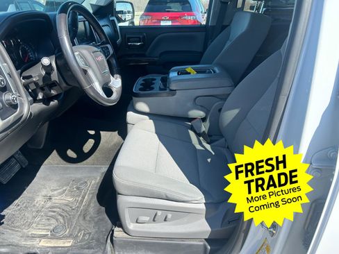 Used 2018 GMC Sierra 1500 SLE w/ SLE Value Package image 11