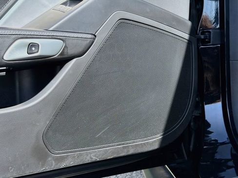 Used 2014 Chevrolet Corvette Stingray Convertible w/ 2LT Preferred Equipment Group RWD image 21