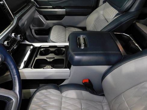 Used 2023 Ford F250 Limited w/ FX4 Off-Road Package image 37