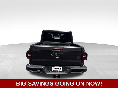 New 2026 Jeep Gladiator Sport AWD/4WD image 8