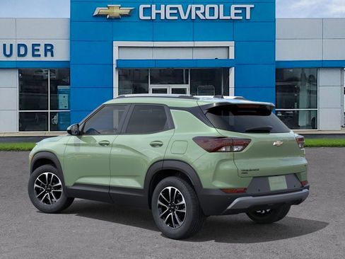 New 2026 Chevrolet TrailBlazer LT w/ Convenience Package image 3
