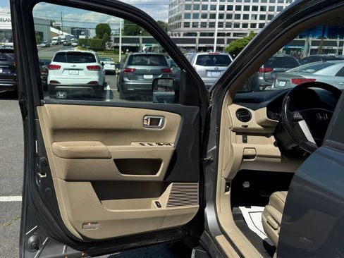 Used 2009 Honda Pilot EX-L image 9