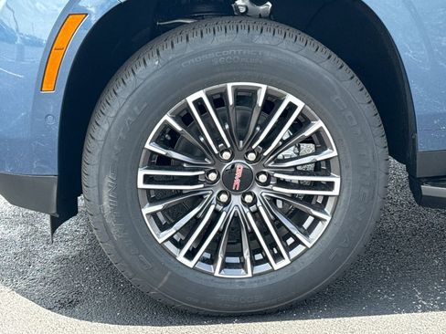 New 2026 GMC Yukon XL Elevation w/ Elevation Premium Package AWD/4WD image 12