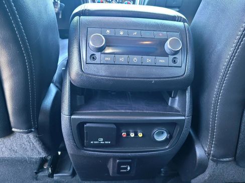Used 2017 Buick Enclave Premium w/ Experience Buick Package AWD/4WD image 18