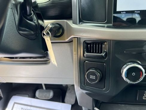 Used 2025 Ford F150 XLT w/ Equipment Group 301A Standard RWD image 43