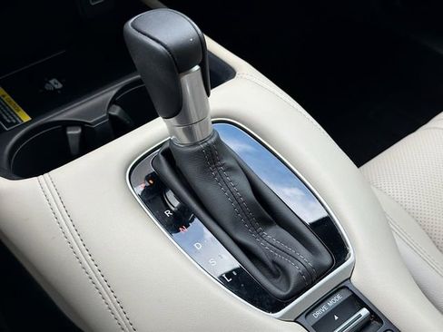 Used 2024 Honda HR-V EX-L image 27