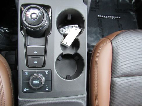 Used 2023 Ford Bronco Sport Badlands w/ Premium Package image 22