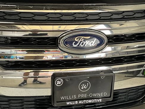Used 2014 Ford Edge Limited w/ Equipment Group 301A AWD/4WD image 28