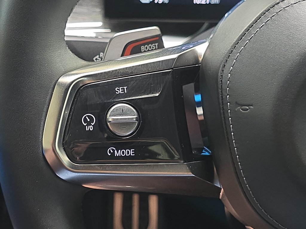 Certified 2023 BMW i7 xDrive60 AWD/4WD image 17