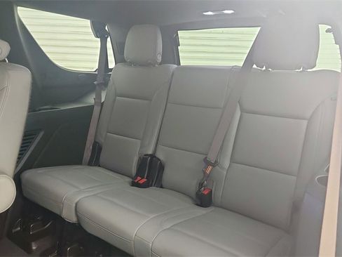 Certified 2022 Chevrolet Tahoe LT w/ LT Signature Plus Package image 29