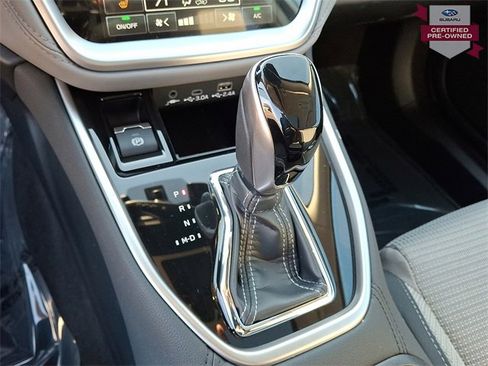 Certified 2025 Subaru Outback Premium w/ Popular Package #1A image 12