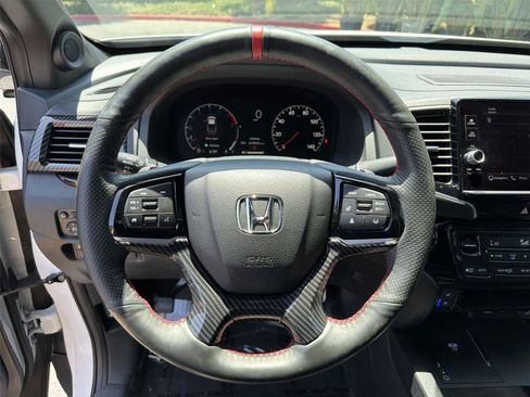 Used 2024 Honda Ridgeline Black Edition image 16