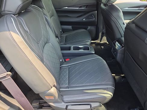 Used 2025 INFINITI QX60 Autograph w/ Cargo Package AWD/4WD image 17