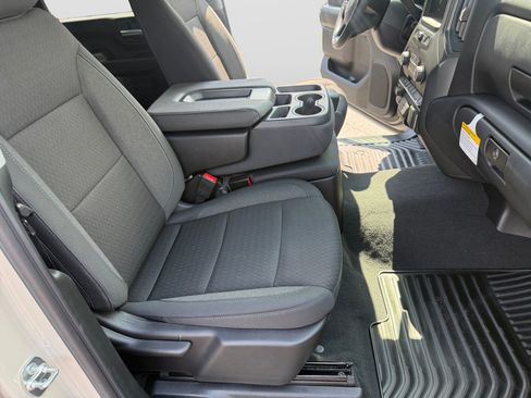 New 2026 Chevrolet Silverado 2500 Custom w/ Custom Value Package AWD/4WD image 12