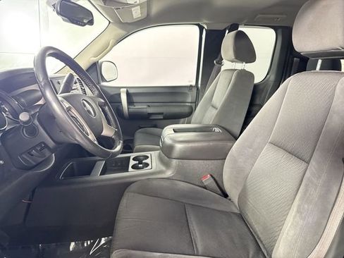 Used 2009 GMC Sierra 1500 SLE w/ Power Pack Plus AWD/4WD image 5