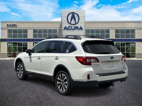 Used 2016 Subaru Outback 3.6R Limited AWD/4WD image 3