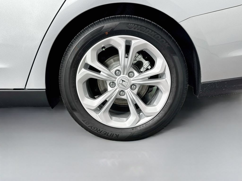 New 2026 Honda Accord LX image 38