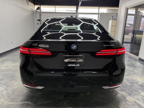 Used 2024 BMW i5 eDrive40i w/ M Sport Package image 4