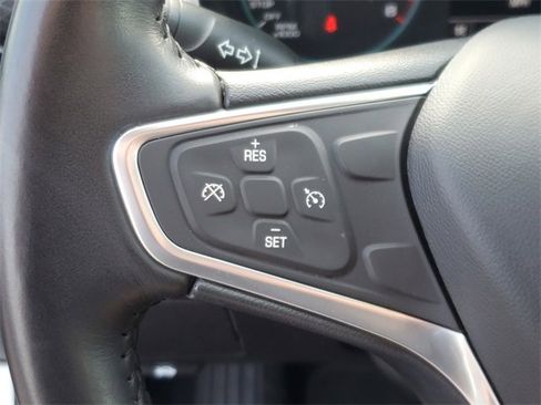 Used 2022 Chevrolet Malibu RS image 22