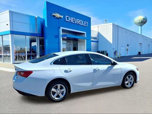 Used 2023 Chevrolet Malibu LS w/ Driver Confidence Package image 3