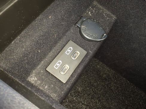 Used 2024 Lexus ES 350 F Sport w/ Accessory Package (Z2) image 8