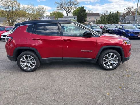 Used 2025 Jeep Compass Limited AWD/4WD image 22