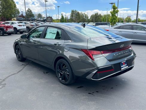 New 2026 Hyundai Elantra SEL Sport w/ Cargo Package FWD image 11