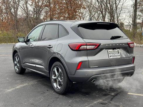 Used 2023 Ford Escape ST-Line Select w/ Tech Pack #2 image 6