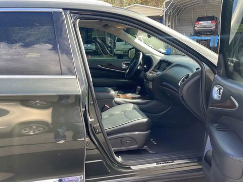 Used 2013 INFINITI JX35 AWD w/ Premium Pkg image 19