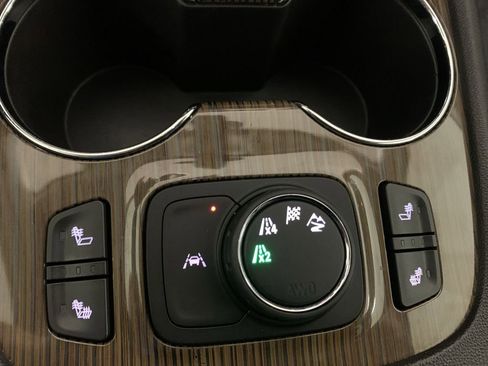 Used 2022 GMC Acadia SLE AWD/4WD image 48