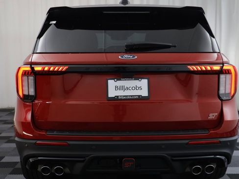 Used 2025 Ford Explorer ST w/ Sun And Sound Package image 16