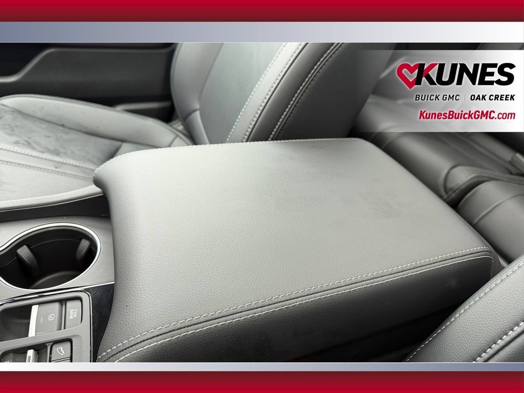 Used 2026 Honda Pilot Touring image 30