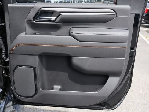 New 2026 GMC Sierra 2500 AT4 w/ AT4 Premium Plus Package AWD/4WD image 24